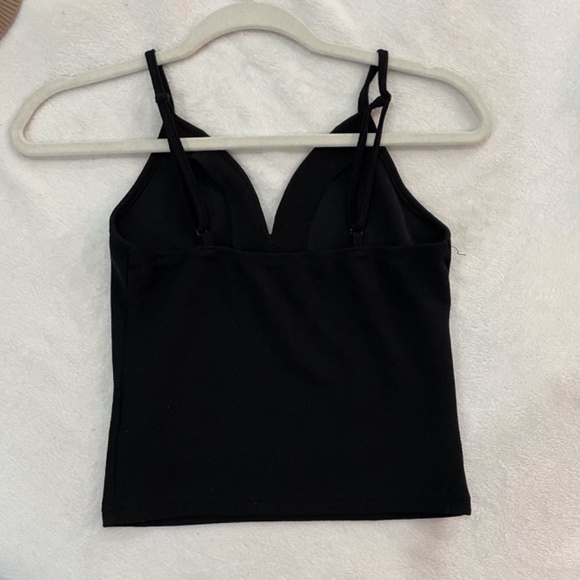 5/20$ Solid Unity Cami Deep V Neck Top - Picture 4 of 8